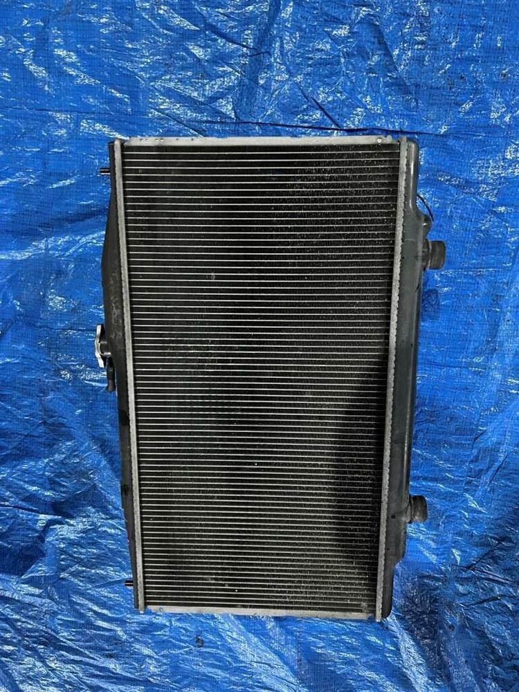 Радиатор основной Хонда Инспаер в Серове 221969