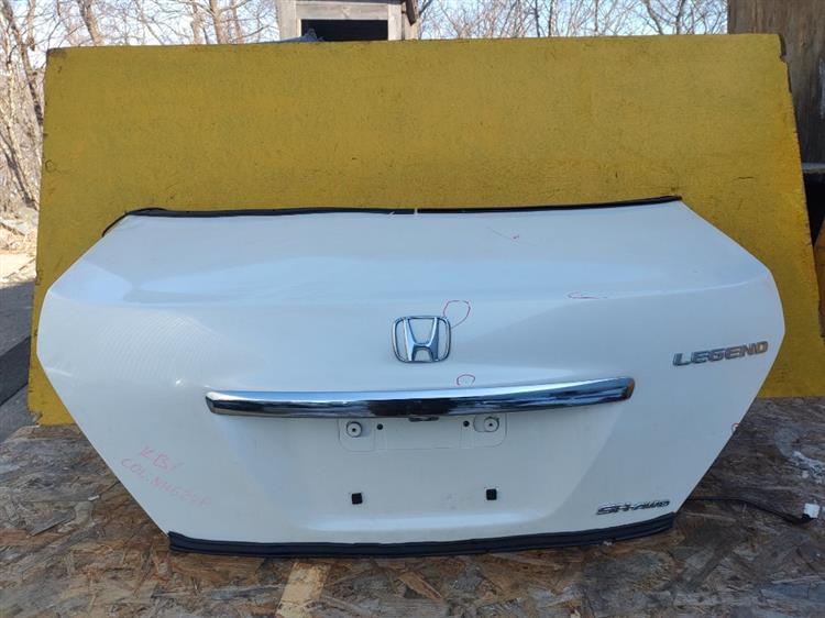 Крышка багажника Хонда Легенд в Серове 50805
