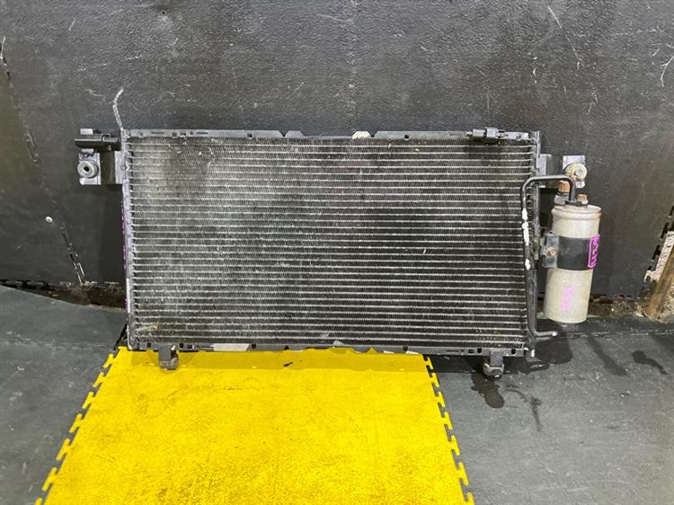 Радиатор кондиционера Исузу Визард в Серове 79024